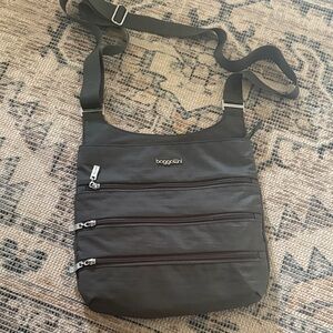 Baggallini bag and RFID zip around wallet